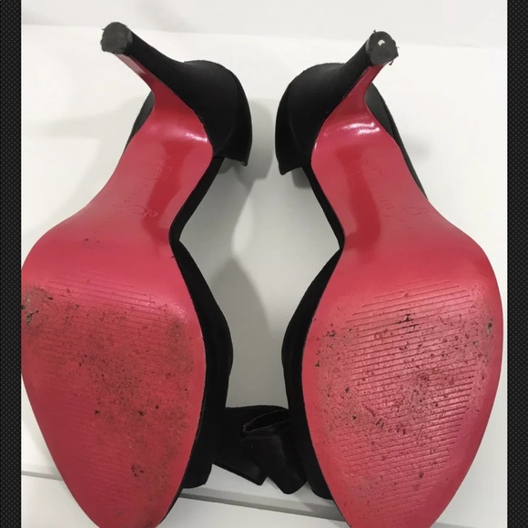 Paris Hilton “Seniorita” Black Bow Heels - Picture 5 of 6